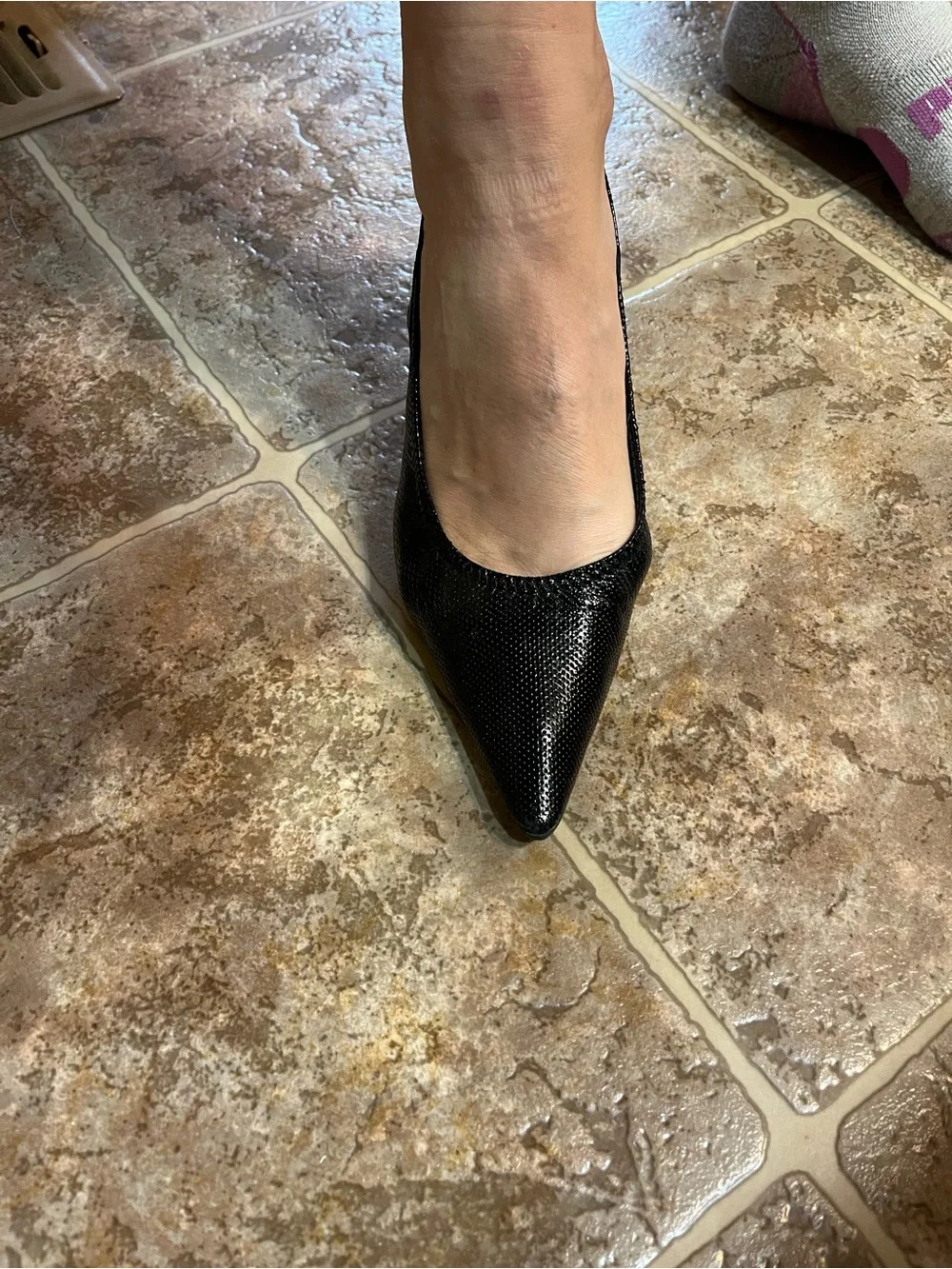 Donald J. Pliner Black Pointed Toe Slingback Heels 9.5